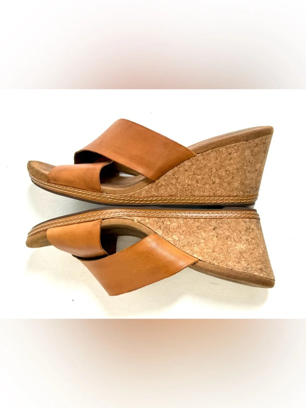 Clarks Helio ll Women’s low wedges crisscross tan Leather 2.5